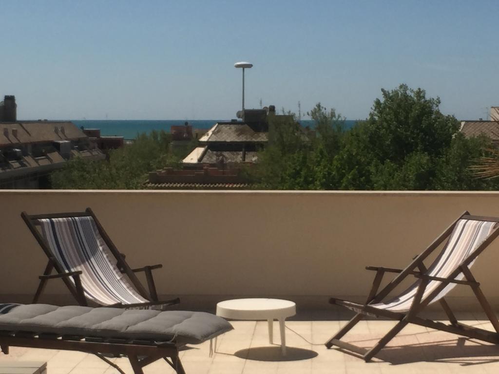 Attico Al Mare Apartment Lido di Ostia Luaran gambar
